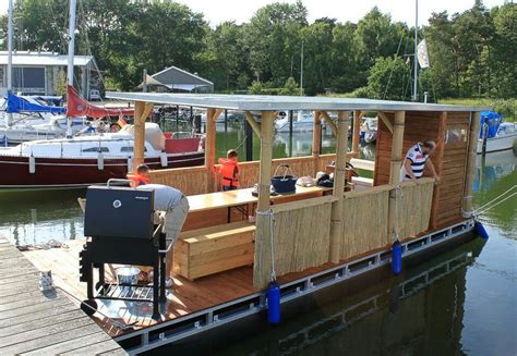 Custom Tiki Paddlewheel Pontoon Foot Pontoon Deck Hot Sex Picture