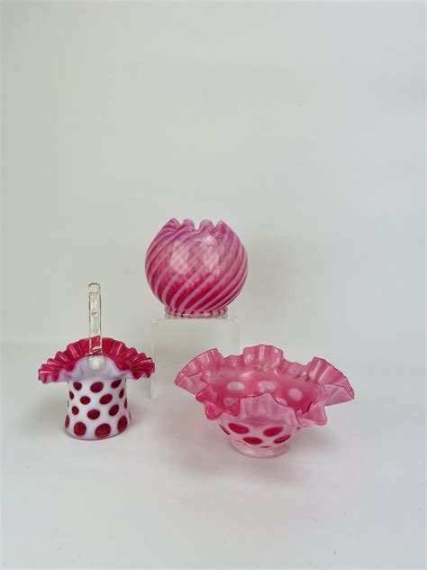 Lot Beautiful Fenton Trio Van Metre Auction