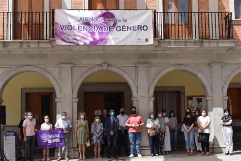 Minuto De Silencio Por Los Ltimos Asesinatos Machistas Ayto De Albolote