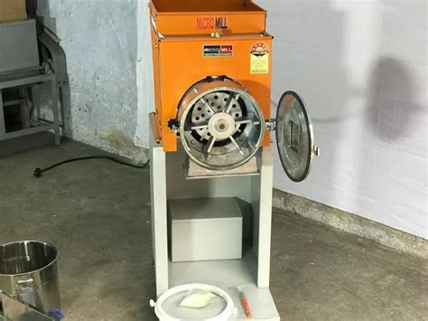 Automatic 3 HP Laxmi Commercial Flour Mill 30kg Hour At Rs 29000 In