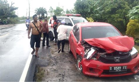 Diduga Mengantuk Pengemudi Ini Nyaris Tewas Kalteng Today