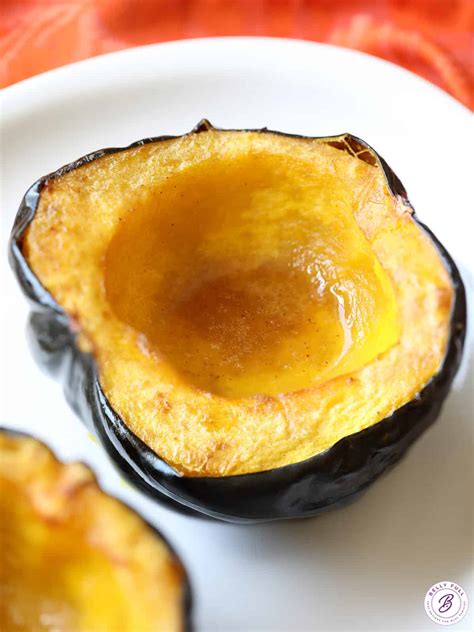 What Does an Acorn Squash Look Like – GreenThumbsGuide