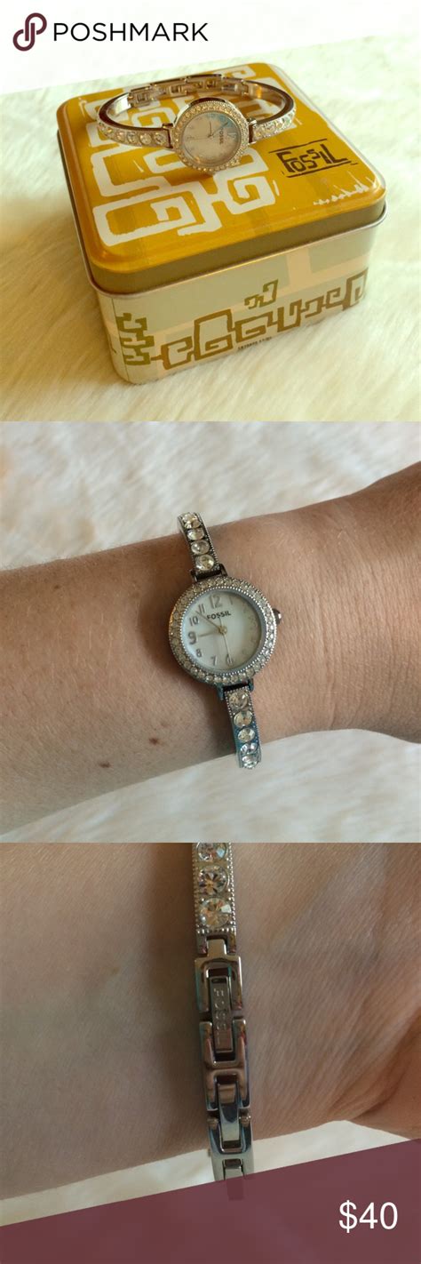 🌟nwt Ladies Swarovski Crystal Fossil Watch🌟 Fossil Watch Silver