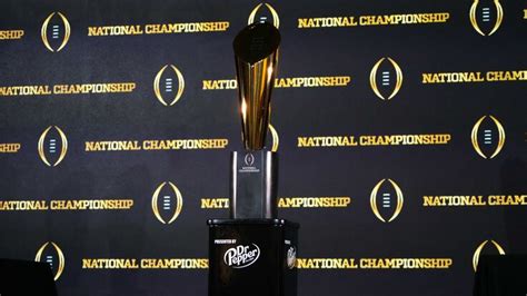 College Football Playoff National Championship Trophy: weight, height ...