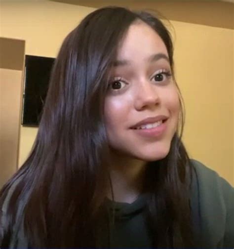 Jenna Ortega Net Worth How Much Is She Paid Her Contracts Discover