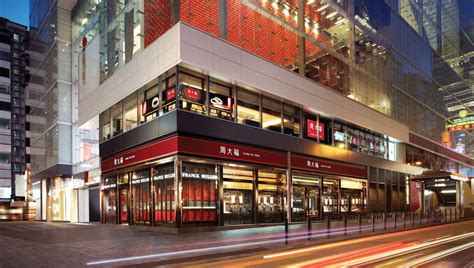 Chow Tai Fook Sales Rebound As Tourism Returns