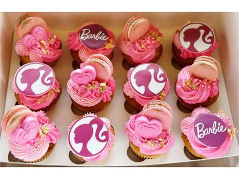 Barbie Cupcakes Crumbles Patisserie