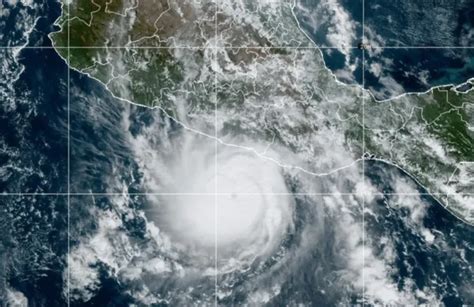 ALERTA Otis se intensifica a huracán categoría 3 podría convertirse