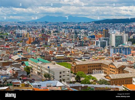 Quito Ecuador Skyline Stock Photos & Quito Ecuador Skyline Stock Images ...