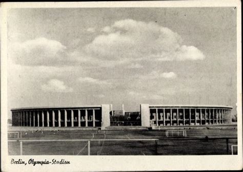 Ansichtskarte Postkarte Berlin Charlottenburg Olympiastadion