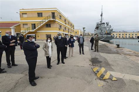 Fotos La Ministra Margarita Robles Visita La Base Naval De Cartagena