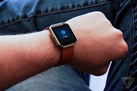 Fitbit Blaze Review A Smarter Fitness Tracker Is Still Kind Of Dumb The Verge