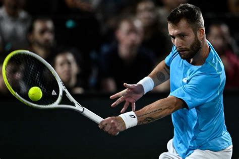 Masters 1000 De Paris Moutet Vaincu Au Bout Du Suspense Par Shelton