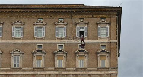 Angelus Il Monito Di Papa Francesco Mai Dialogare Con Il Diavolo