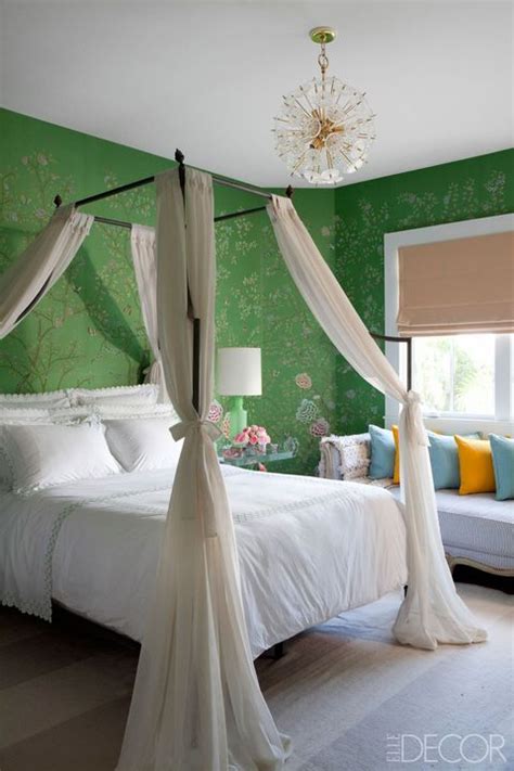 25 Canopy Bed Ideas - Modern Canopy Beds and Frames