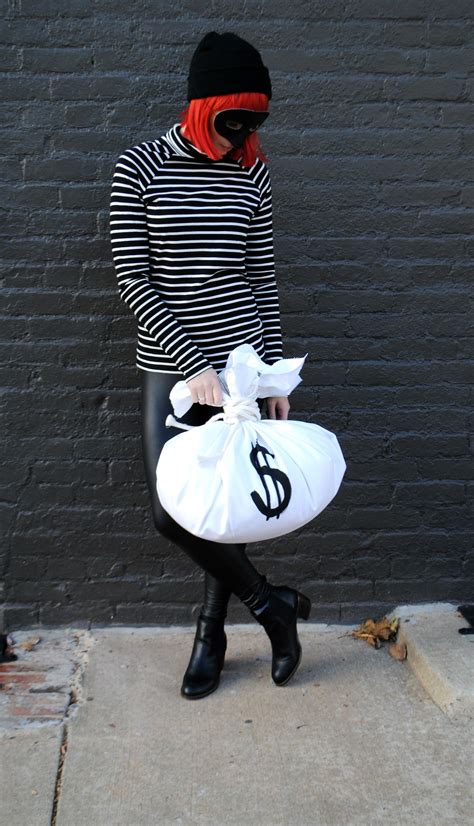 DIY Bank Robber #Halloween Costume | Robber costume, Diy bank, Bank robber