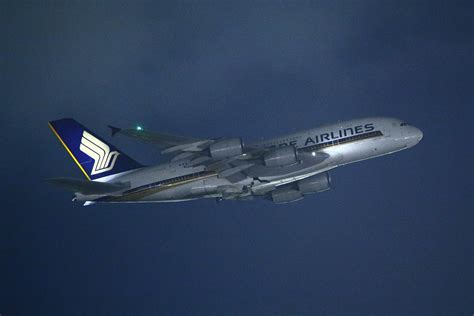 Singapore Airlines 9V SKR Airbus A380 841 VHHH Flickr