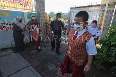 Surabaya Gelar Ptm Persen Antara Foto