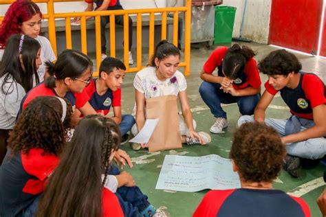 Prefeitura E Mp Am Iniciam Projeto Escola Em Paz