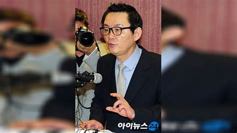 포토 해명하는 윤창중 성추행 의혹 부인