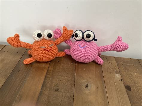 Ravelry Mr And Mr Crab From Hey Duggee Pattern By Charli May