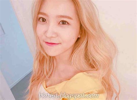 Yeri (Red Velvet) Profile, Photos, Fact, Bio and More - Biotist