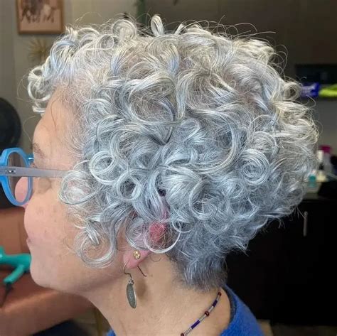 Natural Curly Hairstyles For Women Over 60 Check The Best Haircuts For Older Ladies With