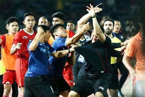 U22 Thái Lan U22 Indonesia đánh nhau đổ máu chung kết SEA Games thành