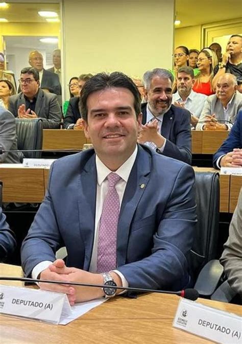 Assembleia Aprova Projeto De Eduardo Carneiro Que Isenta IPVA De