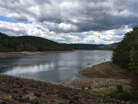 Youghiogheny River Lake at Dam Breastworks