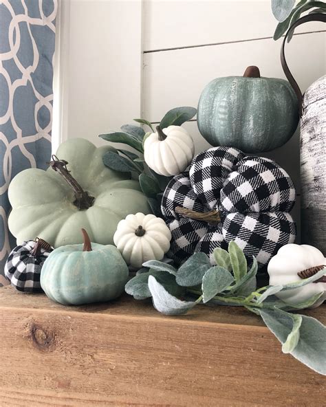 Diy Fall Painted Foam Pumpkins Using Dollar Tree And Walmart Pumpkins