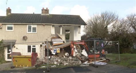 Bude Community Rally To Rebuild Home Destroyed In Gas Explosion Itv News West Country