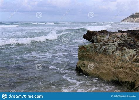 Costa Do Mar Mediterr Neo Em Israel Imagem De Stock Imagem De Norte