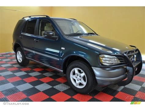 1999 Brilliant Emerald Metallic Mercedes Benz ML 320 4Matic 36064163