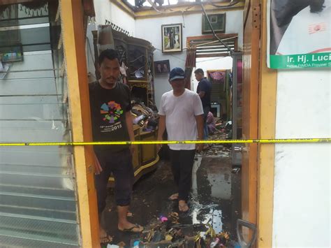 Kebakaran Di Jalan Srijaya Negara Bedeng Tiga Pintu Ludes Dilalap