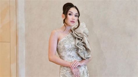 Baru Sebulan Dijodohkan Orangtua Ayu Ting Ting Terima Lamaran Muhammad