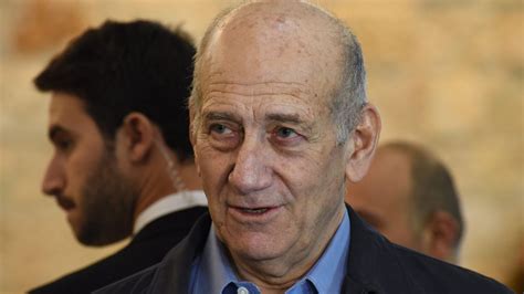 Lex Premier ministre israélien Olmert condamné à 18 mois de prison ferme