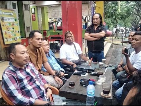 Puluhan Anggota Koramil Gempol Datangi Kediaman Wartawan Pasuruan