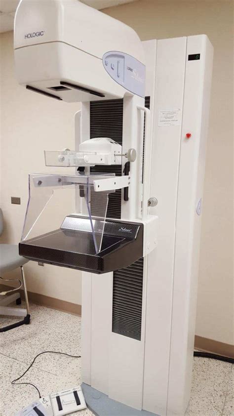 Hologic Selenia Mammography System Advanced Breast Screening