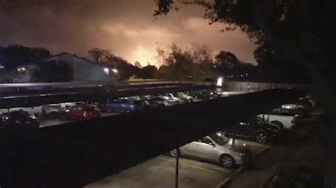 Video 3 Injured As Texas Plant Explosion Releases Chemical Plume The