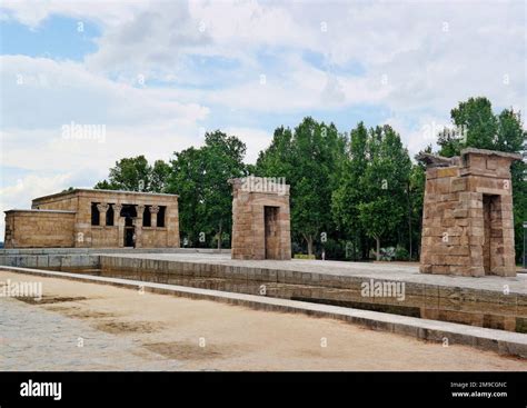 madrid spain    temple  debod templo de debod