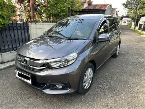 Honda Mobilio E CVT AT 2017 Full Ori Luar Dalam Mobil Keluarga Matic