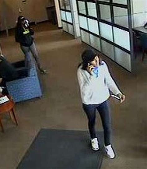 Feds 2 Women On Bank Robbery Spree Around Houston Houston Chronicle