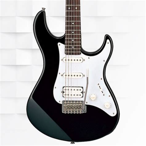 Yamaha PAC012 Pacifica Electric Guitar