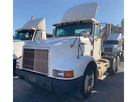 1996 International 9400 Day Cab Truck Cummins 370hp For Sale 957000