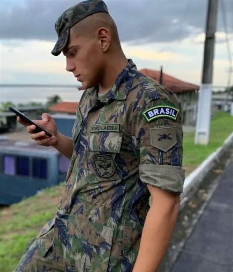 Soldado Da Aeron Utica Encontrado Morto Na Base A Rea Depois De