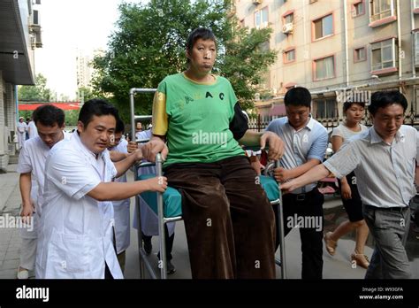 Wang Fengjun The 255 Metre Chinese Man Who Is Among The Worlds