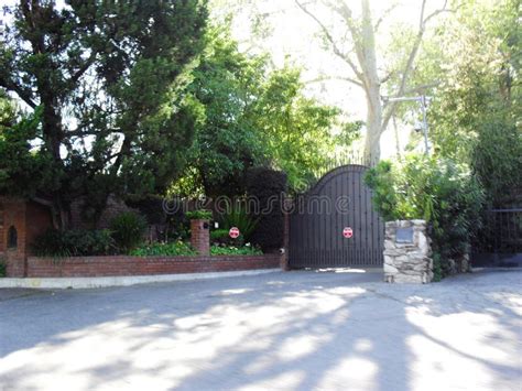 Michael Jacksonâ€™s Hayvenhurst Home in Encino California Editorial ...