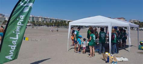 Huelin Tv On Twitter En Las Actividades De Andalimpia En La Playa De