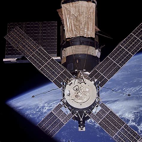 This Image Of Skylab In Orbit Was Taken As The Third Crew Skylab 4